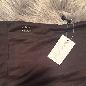 Beyond Yoga infinity pocket scarf